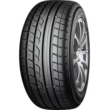 Letní osobní pneu Letní pneu Yokohama 215/50R 17 95W RF C.drive, ,E,B,2,72 DOT 4411 poslední 1 ks