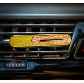 Vůně do auta Luxusní vůně do auta - Zlatá + 3 náplně