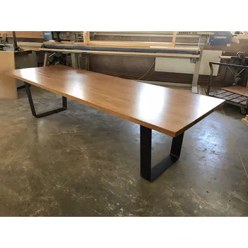 Jídelní stůl HAHNHOLZ Stůl za masivu - DUB 40mm tloušťka (porvrchová úprav Tvrdý voskový olej) Objednat v délce: 140 cm, šířka: 90 cm, výška: 80 cm