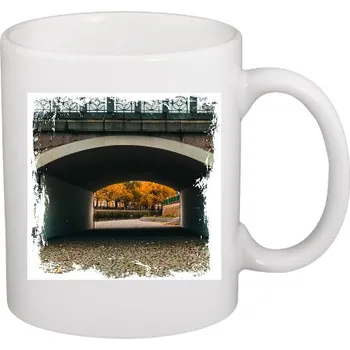 Hrnek malý bílý s potiskem HK - Pražský most