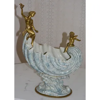 Zámecká mísa s dámou a amorkem-porcelán + bronz