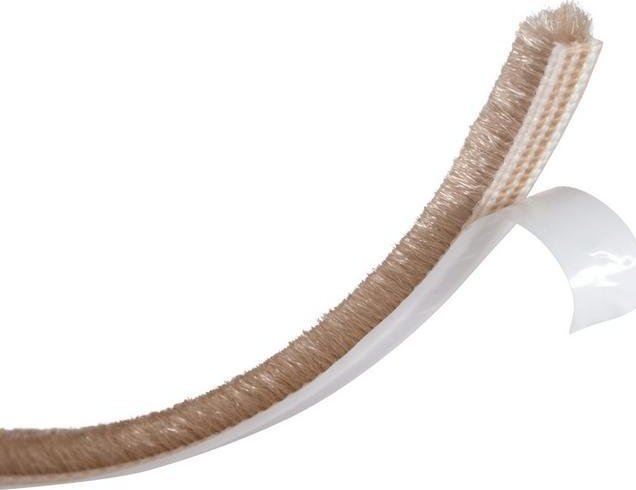 Walteco Těsnící kartáč výška 4mm, délka 11m, samolepicí, béžový