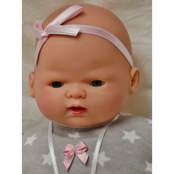 Panenka Realistické miminko - holčička - Viktorie v šedých šatech od španělské firmy Marina & Pau (Suenecitos - 26 cm - balené v sáčku)