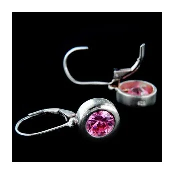 Náušnice Stříbrné náušnice s klasickým zapínáním