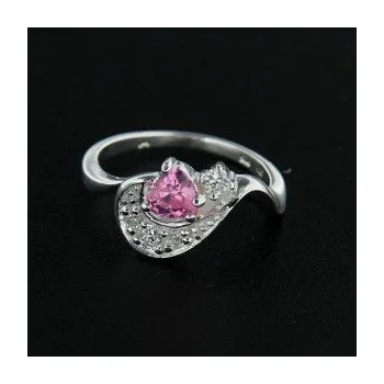 Prsten Stříbrný prsten s kamenem