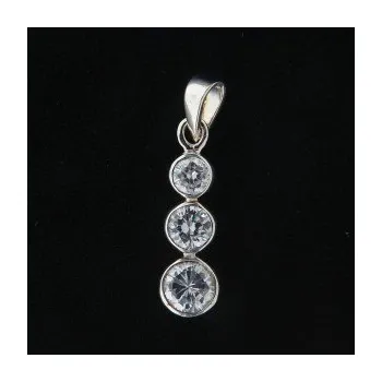 Přívěsek Stříbrný přívěsek s kamenem