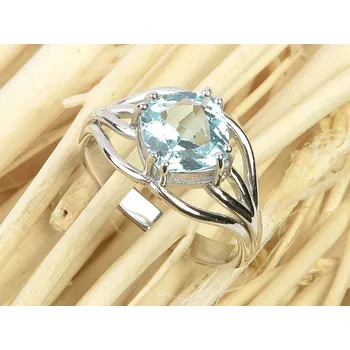 Prsten Prsten s modrým topazem kosočtverec Ag 925/1000+Rh