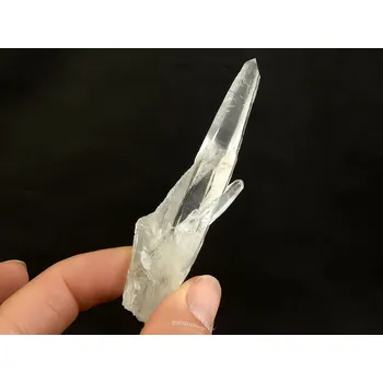 Přírodní kámen Laser krystal surový 23g