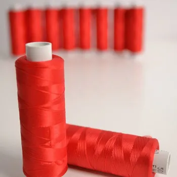 Elastická nit Atena 500 barva červená 160