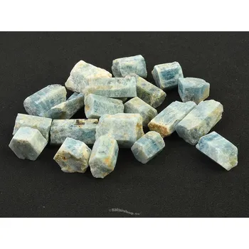 Sběratelství Akvamarín menší neprůhledný krystal