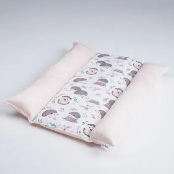 Přebalovací podložka Tulimese Podložka na přebalovací pult ježek v lese meruňková VÝBĚR VARIANTY PROVEDENÍ: ROZMĚR 70X50 CM