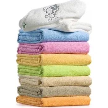 Odenwälder osuška 100x100 s kapucí barevná paleta