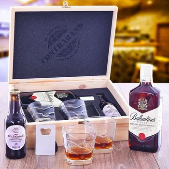 Dárkový potravinový koš Ballantines whisky dárková sada pro muže, tátu, přítele, dědu, strýce, švagra k narozeninám, výročí, svátku, vánocům Standardní víko