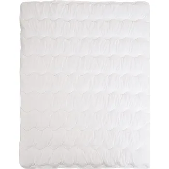 přikrývka B.E.S. Petrovice Bella Standard 140 x 200 cm bílá