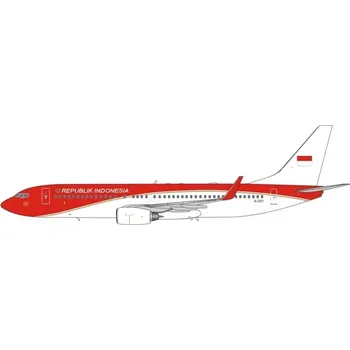 Plastikový model Phoenix - Boeing B737-8U3(WL) BBJ2, Indonesia Government, Indonesian Air Force, 1/400