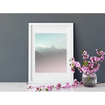 Plakát FUGU Plakát do rámu - Pure view PINK - hory v mlze Rozměr: S: 30x40 cm