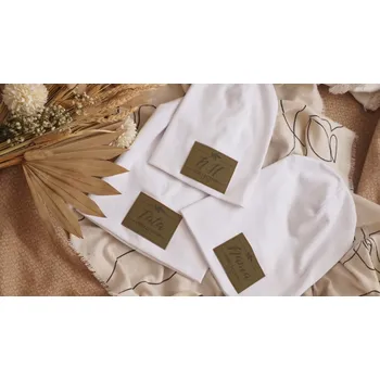 Kojenecká čepice Jarní párová čepička pro mámu, tátu a dítě Barva čepičky: Bílá, Velikost čepičky: 40-48cm ( 5 měsíců do 3 let )