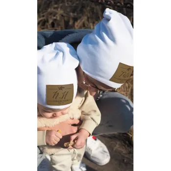 Kojenecká čepice Jarní párová čepička pro tátu a dítě Barva čepičky: Bílá, Velikost čepičky: 40-48cm ( 5 měsíců do 3 let )