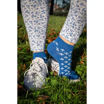 Dámské ponožky Kotníkové folklorní ponožky Valašský vzor I - modrá Velikost: EU 39-42