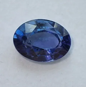 Drahý kámen Safír z Cejlonu 10x7mm