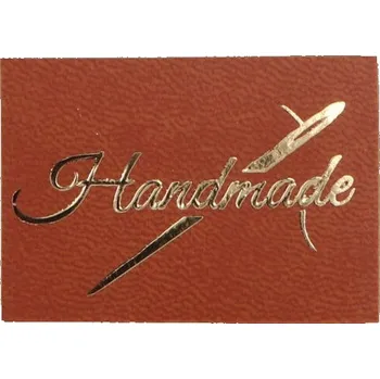 Nášivka Štítek eko kůže HANDMADE 45 x 32 mm, barva Hnědá / zlatý nápis