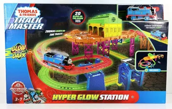 Vláček a vláčkodráha Mašinka Tomáš Track Master Hyper Glow Station svítící