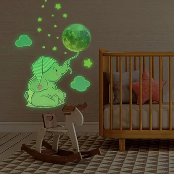 Samolepící dekorace Nálepka svítící ve tmě - slon