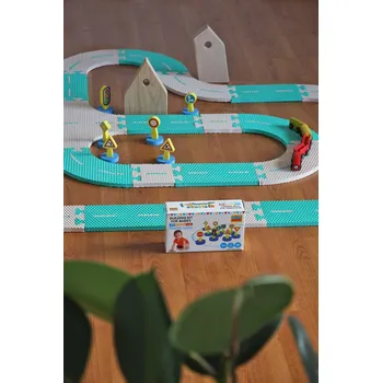 VYLEN s.r.o. Pěnová autodráha 61 Jarní zelená / 72 Krémová