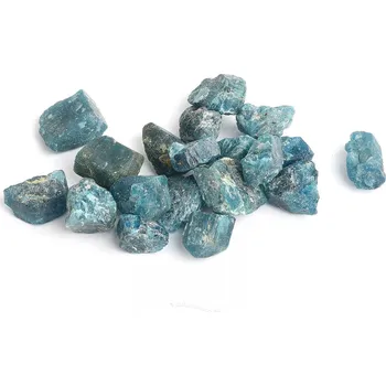 Přírodní kámen Apatit modrý krystal z Brazílie