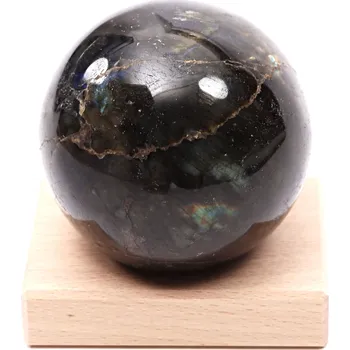 Drahý kámen Magieprirody.cz Labradorit koule 72 mm 534g přírodní kámen + dřevěný podstavec #C511