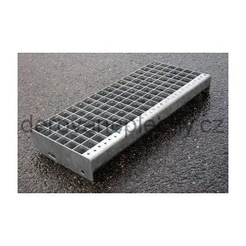 Schodiště Schodišťový stupeň - ocel / 33 x 33 / 40 x 2 / 1000 x 270