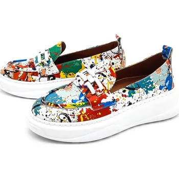 Dámské mokasíny Dámské kožené mokasíny 52C0723 - multicolor ARTIKER Barva: multicolor, Velikost: 39