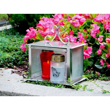 Smuteční dekorace Schránka na svíčky mod.045