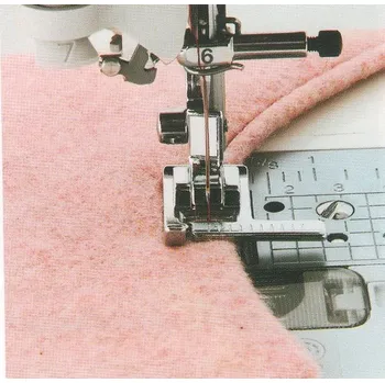 Příslušenství k šicímu stroji Patka s pravítkem Brother F035