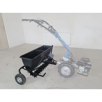 Zahradní traktor Provzdušňovač trávníku s přihnojováním Dabaki GT 1519 - Merlin MF360 (vč. dopravy)