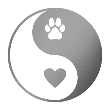 samolepka Yin Yang 002 levá srdíčko a tlapka (42 - stříbrná metalíza) SAMOLEPKA NA AUTO, NÁLEPKA, FÓLIE, POLEP, TUNING, VLASTNÍ TEXT, TISK, AUTOSAMOLEPKY.cz, POLEPY, OBRÁZEK, LOGO, 3D STICKERS