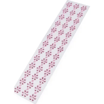 Samolepicí květy na lepicím proužku