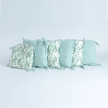 Příslušenství pro dětskou postel a kolébku Tulimese Polštářkový mantinel do postýlky bio eukalypt mušelínový VÝBĚR POČTU POLŠTÁŘKŮ: SOUPRAVA 6KS