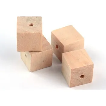 Dětské navlékací korálky Dřevěné korálky kostka č.1 (15x15mm)