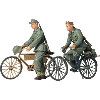 Modelářství Tamiya German Soldiers With Bicycles