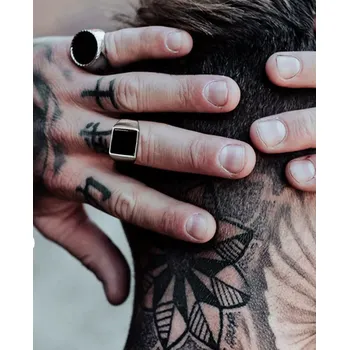 Prsten B-TOP Prsten z nerezové oceli Gotik Velikost prstenu: 59mm