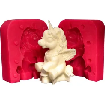 Forma na pečení Cesil Silikonová forma 3D Jednorožec 7 x 4,5 cm