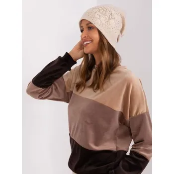 Čepice Dámská čepice s květinou RAL světle béžová