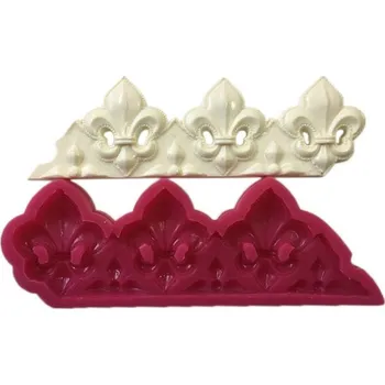 Forma na pečení Cesil Silikonová forma Bordura Fleur de Lys