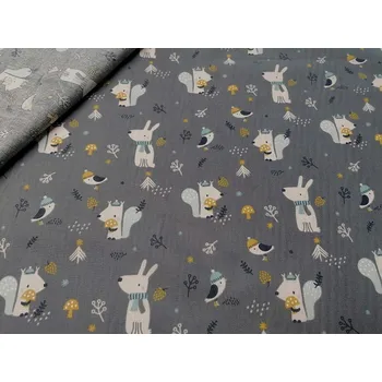 BYTEMA Bavlněná látka Veverka Woody v zimě šíře 150 cm