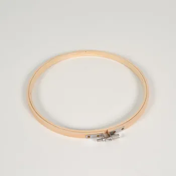 Kruh na výšívání bambusový 20cm