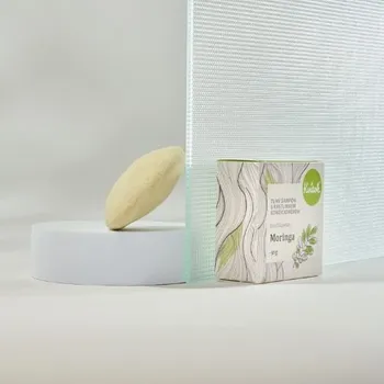 Šampon Tuhý šampon na vlasy Moringa XL Kvitok 50g