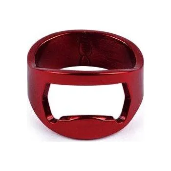 Otvírák Otvírák na pivo v prstenu - dárek pro pivaře - Červený