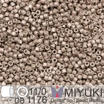 Korálek Korálky Miyuki Delica 11/0. Barva Galvanized Matte Ash Gray DB1176 Balení 5g.