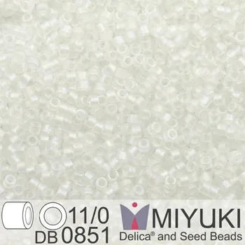 Korálek Korálky Miyuki Delica 11/0. Barva Matte Crystal AB DB0851. Balení 5g.
